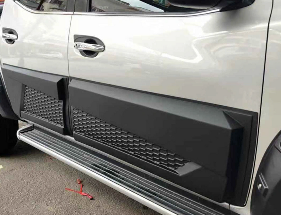 Nissan Navara Pickup (NP300) Modified Body Door Cladding Molding Set - Matt Black