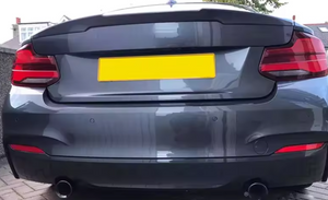 BMW 2 Series (F22) V Style Rear Boot Spoiler - Carbon