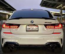 Load image into Gallery viewer, BMW 3 Series (G20) Vorsteiner Style Rear Boot Spoiler - Carbon